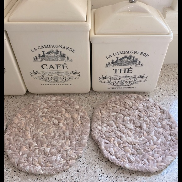 Vintage “Primitive” Braided Round Trivets Set of 3 - Picture 4 of 15